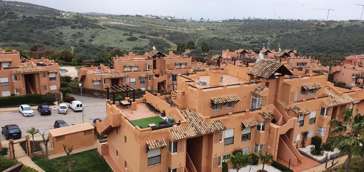 2 Bedroom Penthouse With A Private 360 Rooftop Terrace With Sea And Mountain Views Bahia de Casares Luaran gambar