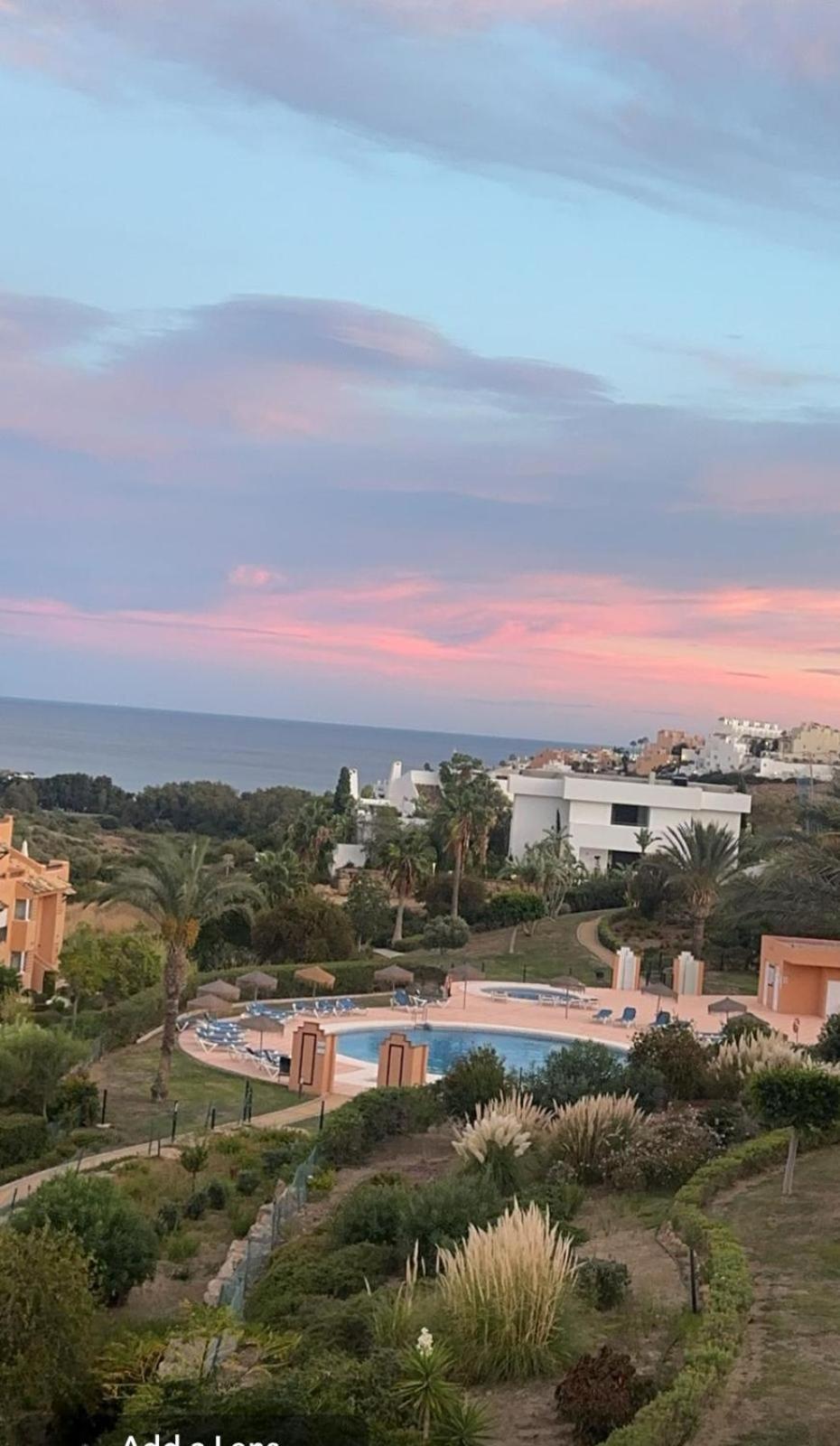 2 Bedroom Penthouse With A Private 360 Rooftop Terrace With Sea And Mountain Views Bahia de Casares Luaran gambar